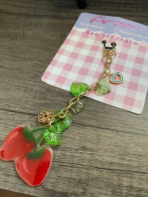 Handmade Strawberry Acrylic Bag Charm – Cute Gold Vine Key Keychain (5.5"–6") - Pink Nightlight Studio