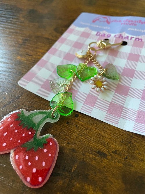 Handmade Strawberry Acrylic Bag Charm – Cute Gold Vine Key Keychain (5.5"–6") - Pink Nightlight Studio