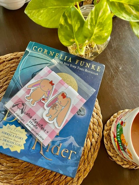 Vintage Bonnie Magnetic Bookmark Set (2-Pack) - Pink Nightlight Studio