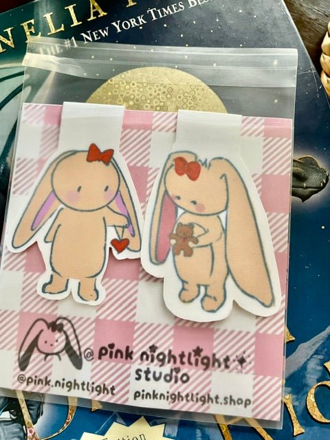 Vintage Bonnie Magnetic Bookmark Set (2-Pack) - Pink Nightlight Studio